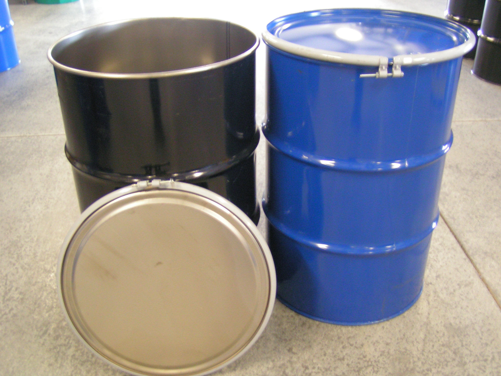 New Steel Drums New Metal Drums in 55 Gallon size New 55 Gallon